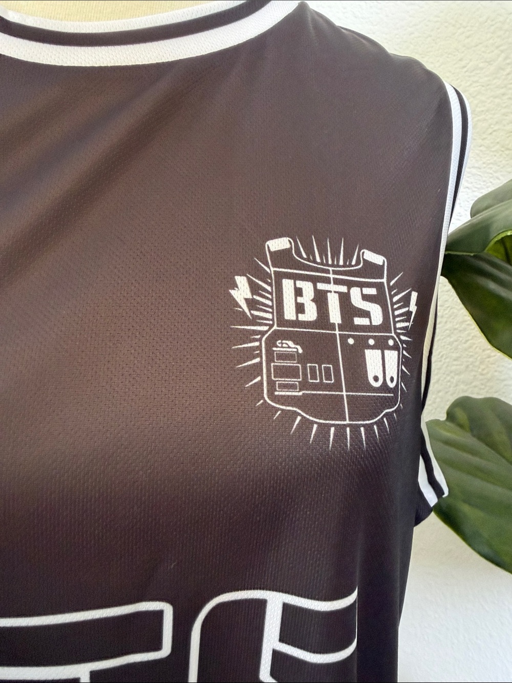 BTS RM Black Sleeveless Jersey + Clear Photo Card Lanyard - Picture 5 of 14